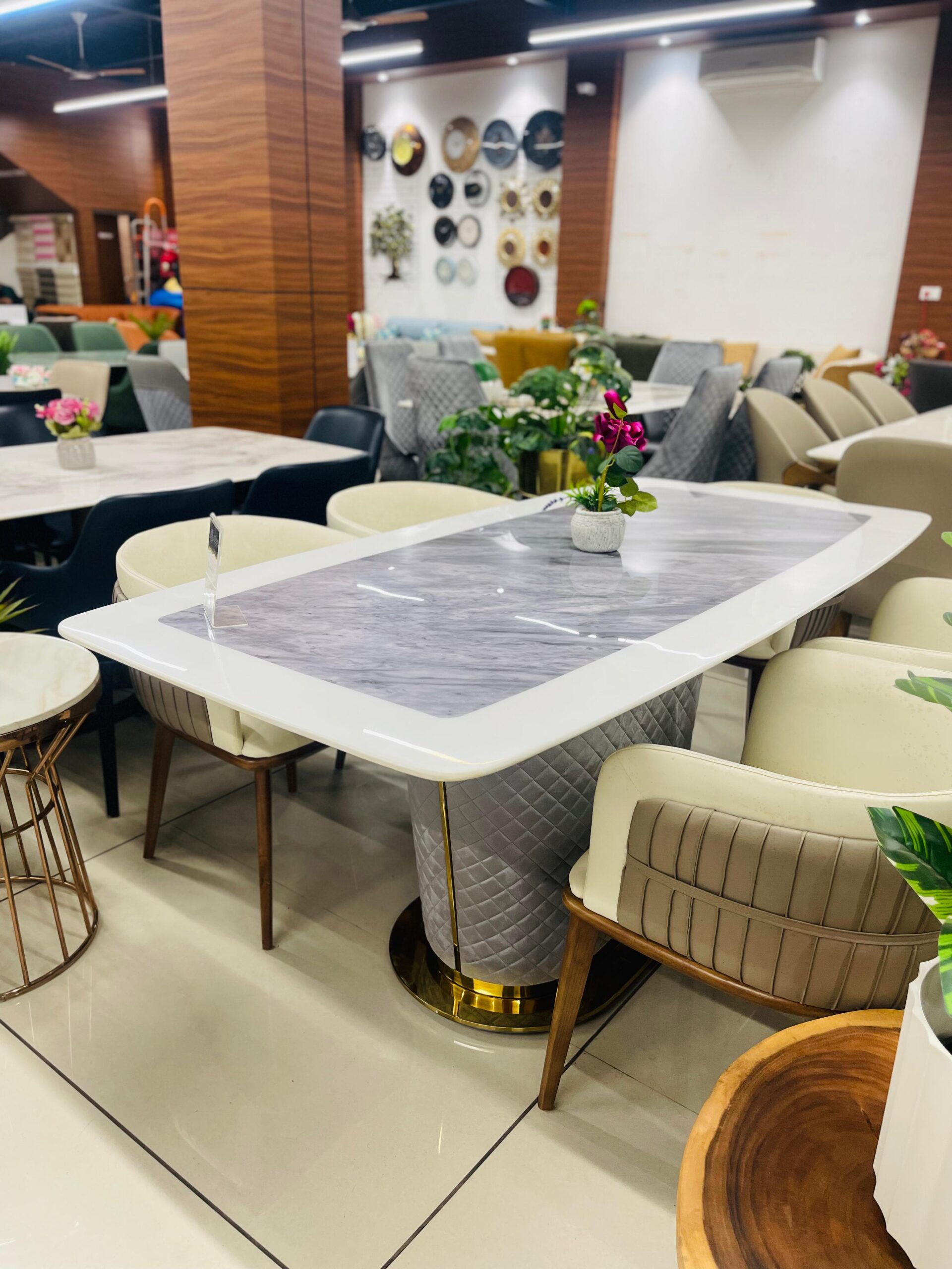 Dining Table Set – Design 12