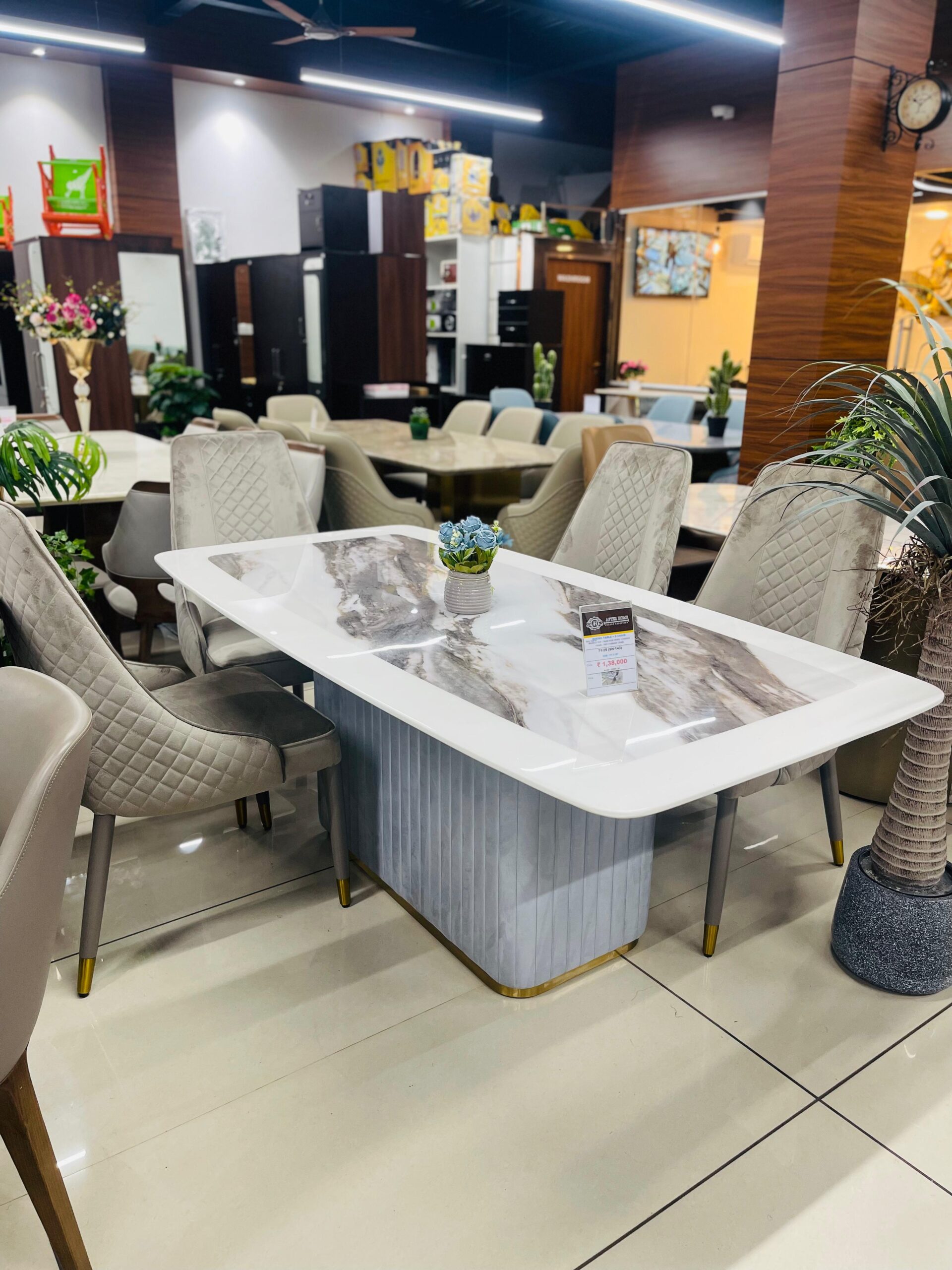 Dining Table Set – Design 18